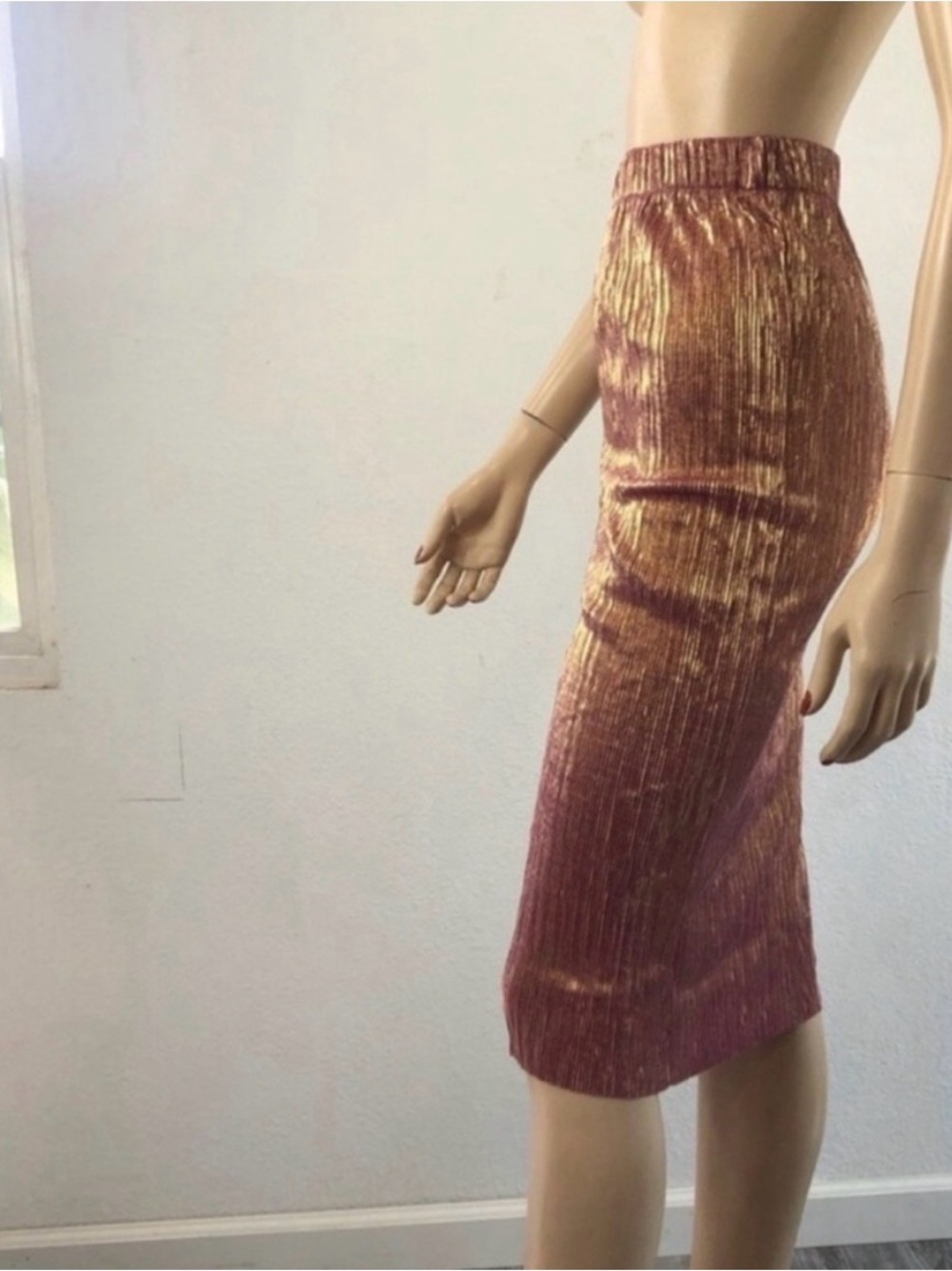 Moon Collection Metallic Ribbed Midi Skirt in Rose Gold